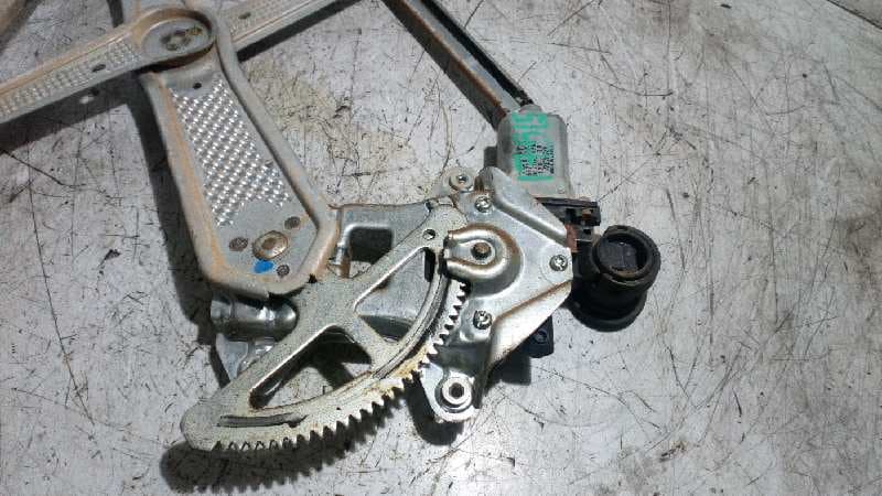Recambio de ELEVALUNAS DELANTERO DERECHO para TOYOTA YARIS (NCP1/NLP1/SCP1) 1.3 16V CAT 2NZ-FE     referencia OEM IAM 8571052030   - GRIS 4