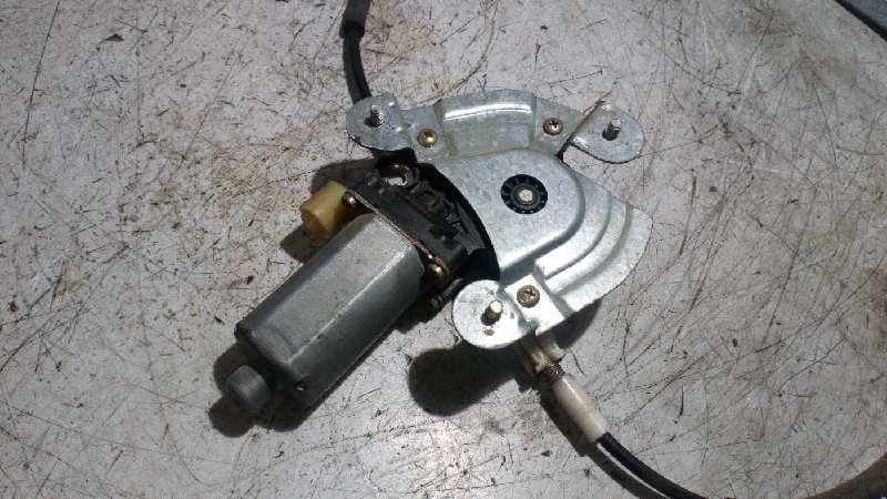Recambio de ELEVALUNAS DELANTERO DERECHO para RENAULT MEGANE I COUPE FASE 2 (DA..) 1.9 dCi Diesel CAT F9Q732 referencia OEM IAM 0130821721   - AMARILLO 4
