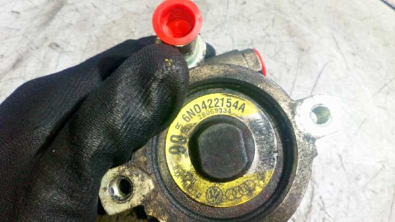 Recambio de BOMBA DIRECCION para VOLKSWAGEN POLO BERLINA (6N1) AEF referencia OEM IAM 6N0422154A 4