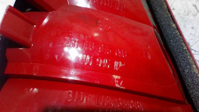 Recambio de PILOTO TRASERO DERECHO para SKODA OCTAVIA BERLINA (1U2) 1.9 TDI ASV referencia OEM IAM ZSB1U6945096   - PLATA 2