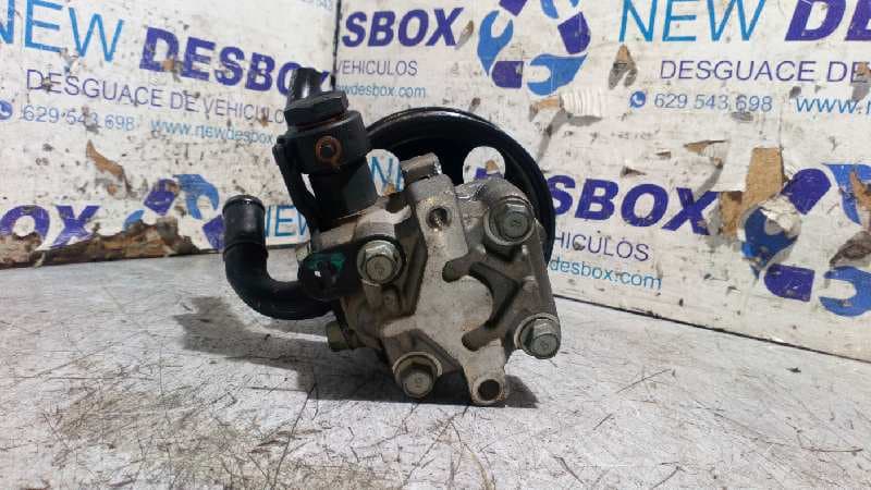 Recambio de BOMBA DIRECCION para KIA CARENS (UN) 2.0 CRDi D4EA referencia OEM IAM 571002G200   - NEGRO 3