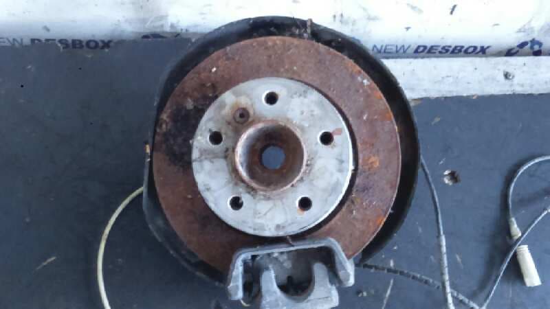 Recambio de MANGUETA TRASERA DERECHA para BMW SERIE 1 BERLINA (E81/E87) N47D20A referencia OEM IAM 4