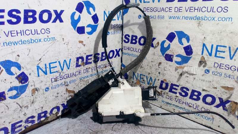 Recambio de CERRADURA PUERTA DELANTERA DERECHA para CITROEN BERLINGO CUADRO 1.6 16V HDi 9HXDV6ATED4 referencia OEM IAM 5468A1081I8   - BLANCO
