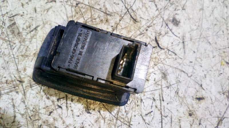 Recambio de MANDO ELEVALUNAS TRASERO DERECHO para BMW SERIE 1 BERLINA (E81/E87) 2.0 16V Diesel CAT M47T2 referencia OEM IAM 6970259   - GRIS 3
