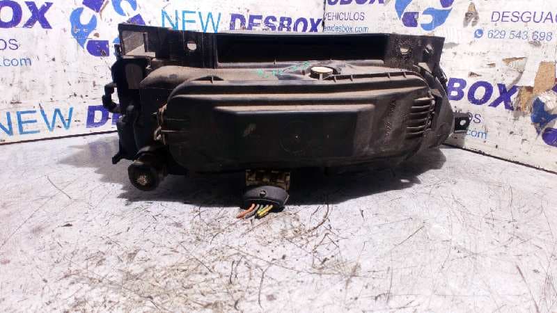 Recambio de FARO IZQUIERDO para CITROEN XANTIA BERLINA 2.0 HDi CAT (RHY / DW10TD) RHY        referencia OEM IAM 88205035G    - AZUL 2