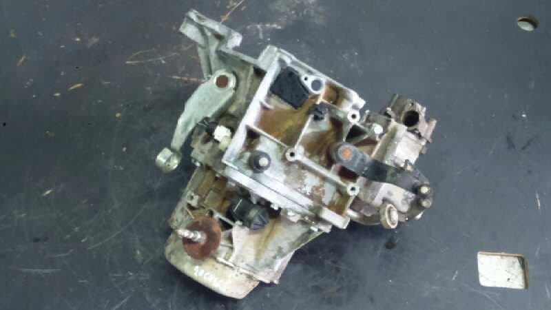 Recambio de CAJA CAMBIOS para CITROEN BERLINGO 1.9 D9B referencia OEM IAM 20CH46 6
