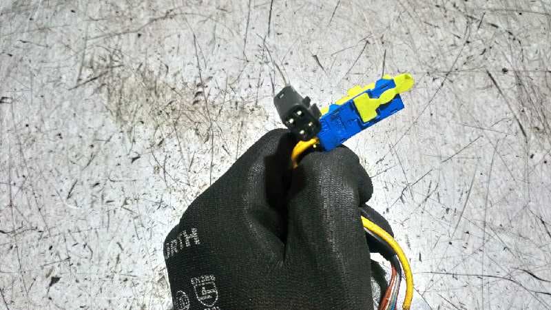 Recambio de ANILLO AIRBAG para OPEL CORSA C 1.7 16V DTI CAT (Y 17 DT / LR6) Y17DT referencia OEM IAM 90588758   - VERDE 2