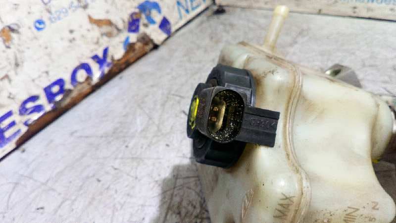 Recambio de BOMBA FRENO para VOLKSWAGEN GOLF V BERLINA (1K1) BWA referencia OEM IAM 1K1611301C 2