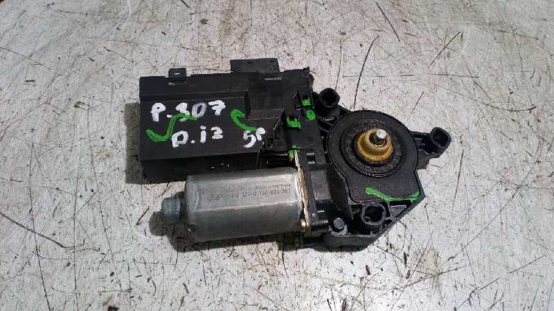 Recambio de MOTOR ELEVALUNAS DELANTERO IZQUIERDO para PEUGEOT 307 BREAK / SW (S1) referencia OEM IAM 9634457580