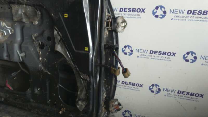 Recambio de PUERTA DELANTERA IZQUIERDA para MITSUBISHI MONTERO (L040) G-6G72     referencia OEM IAM    - VERDE 2