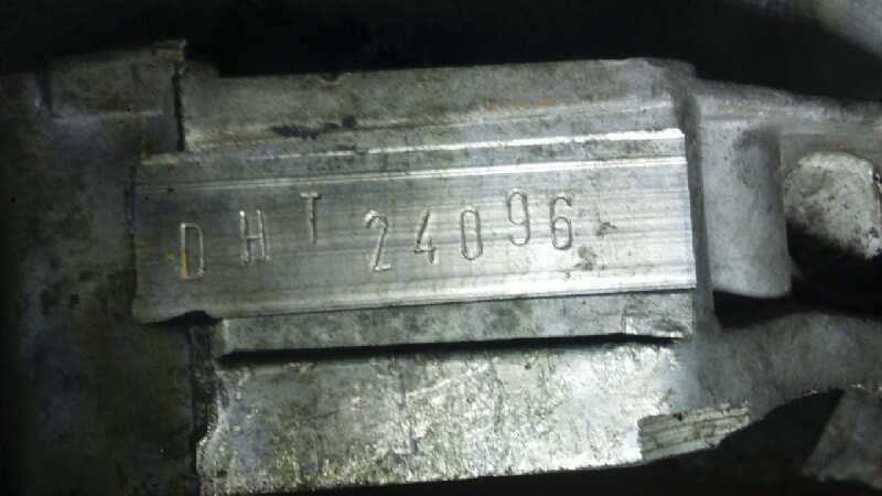 Recambio de CAJA CAMBIOS para AUDI A6 BERLINA (C4) AAT referencia OEM IAM DHT 6