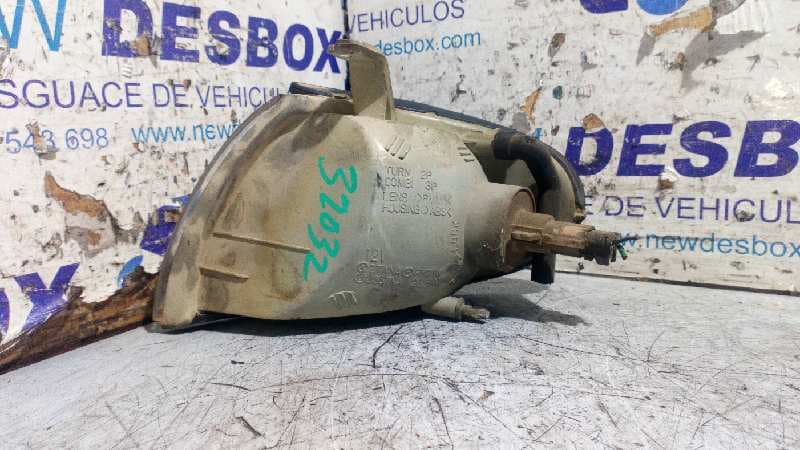 Recambio de PILOTO DELANTERO DERECHO para HYUNDAI ACCENT (LC) 1.3 CAT referencia OEM IAM 92302223   - BLANCO 3