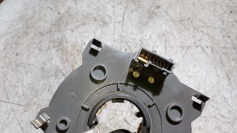 Recambio de ANILLO AIRBAG para OPEL AGILA Básico Z12XE referencia OEM IAM 90588757   - GRIS PLATA 2