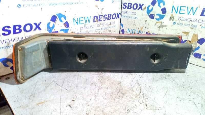 Recambio de PILOTO TRASERO DERECHO para FORD GRANADA BERL./TURNIER LCK  referencia OEM IAM 2