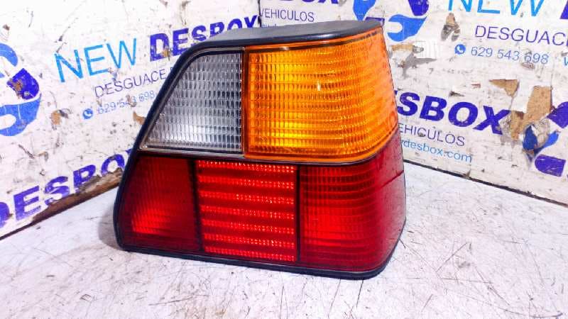 Recambio de PILOTO TRASERO DERECHO para VOLKSWAGEN GOLF II (191/193) 1.8 PB referencia OEM IAM 191945258   - BLANCO