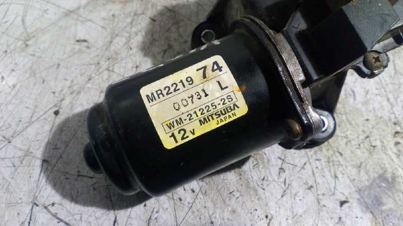 Recambio de MOTOR LIMPIA DELANTERO para MITSUBISHI MONTERO SPORT (K90) 2.5 TD CAT 4D56 referencia OEM IAM MR221974   - GRIS 4
