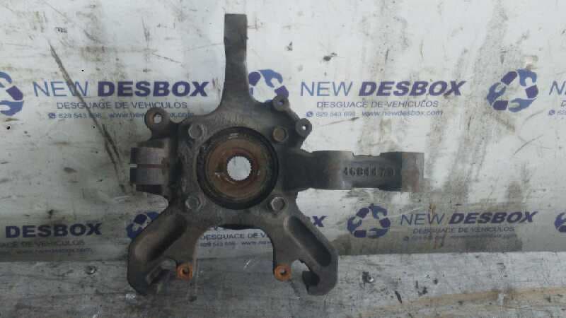 Recambio de MANGUETA DELANTERA IZQUIERDA para CHRYSLER VOYAGER (GS) ENC referencia OEM IAM 4684479