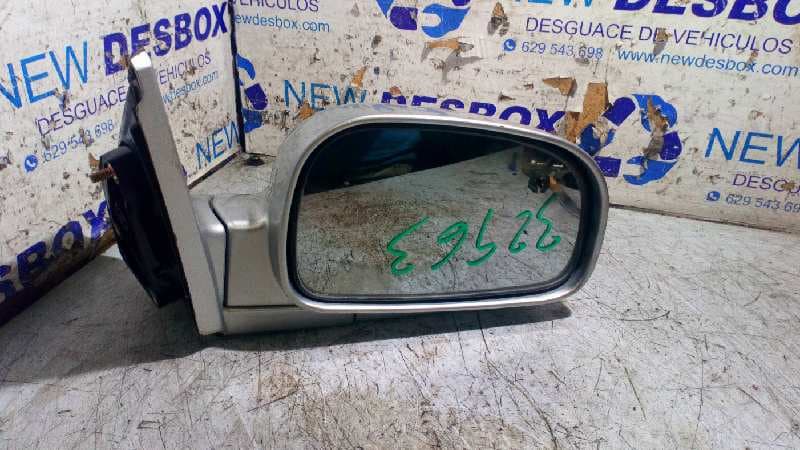 Recambio de RETROVISOR DERECHO para HYUNDAI SANTA FE (SM) 2.0 CRDi CAT D4EA referencia OEM IAM 012147   - GRIS