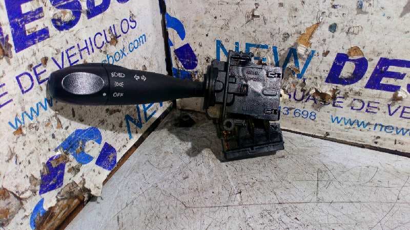 Recambio de MANDO LUCES para KIA PICANTO 1.0 Concept G4HC referencia OEM IAM 32932A   - GRIS PLATA