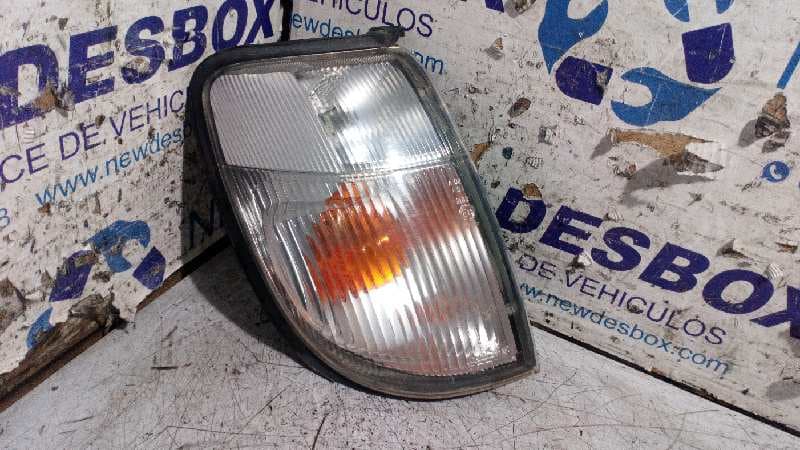 Recambio de PILOTO DELANTERO DERECHO para NISSAN PICK-UP (D22) 2.5 Turbodiesel TD25TI referencia OEM IAM 12V21W   - NEGRO