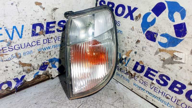 Recambio de PILOTO DELANTERO IZQUIERDO para NISSAN PICK-UP (D22) 2.5 Turbodiesel TD25TI referencia OEM IAM    - NEGRO
