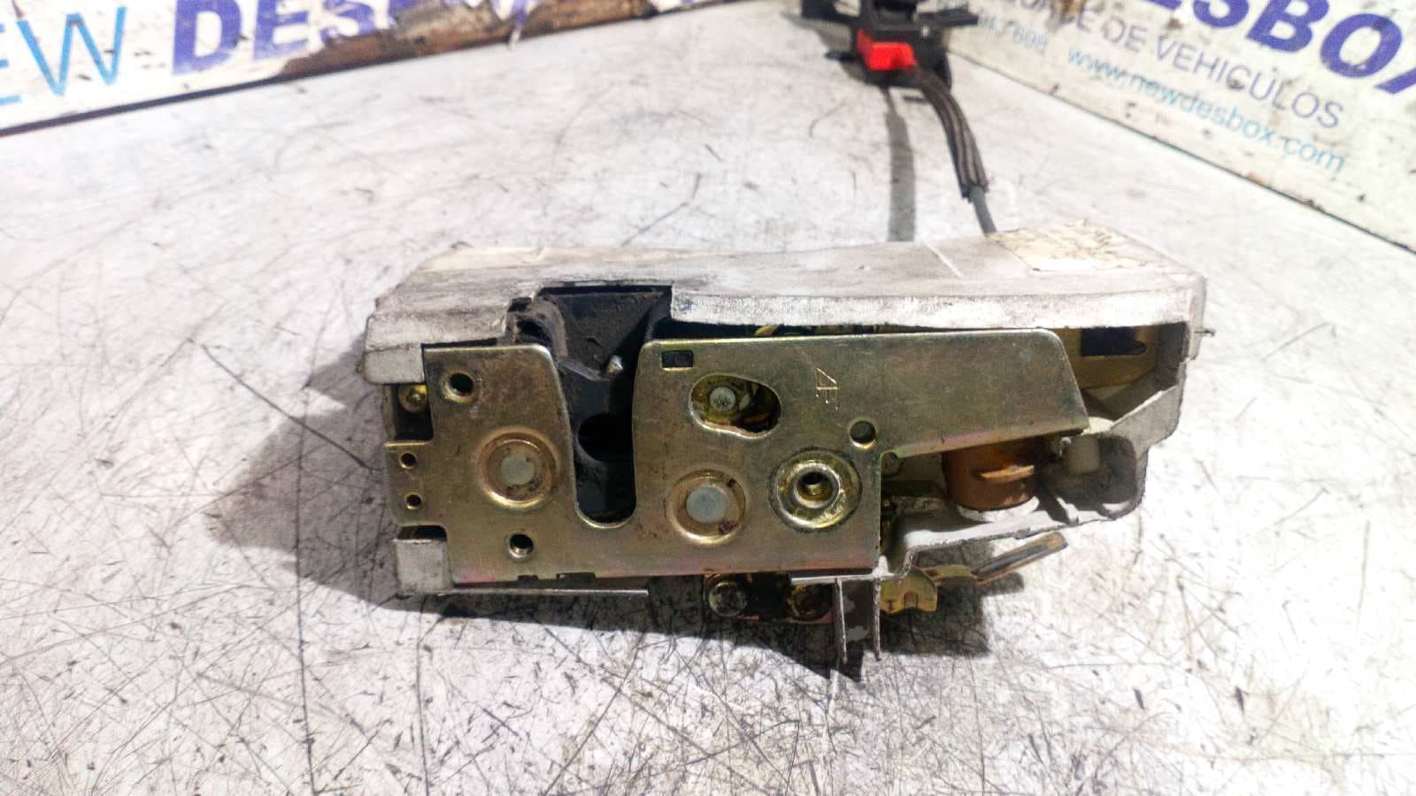 Recambio de CERRADURA PUERTA DELANTERA DERECHA para FORD GALAXY (VX) referencia OEM IAM 93BG220A20DD 2