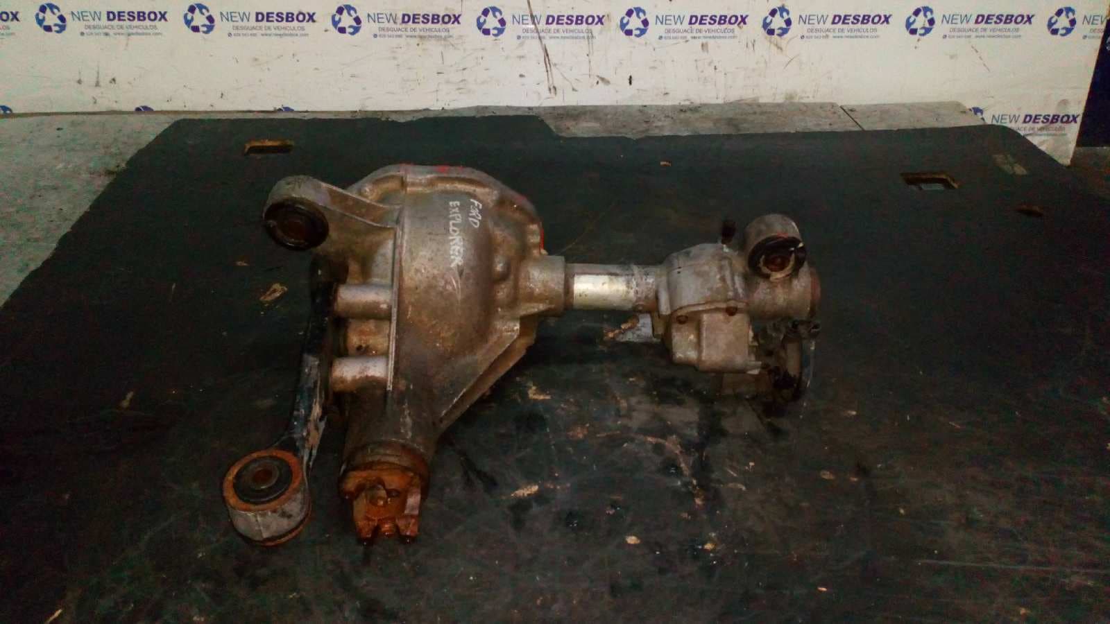 Recambio de DIFERENCIAL DELANTERO para FORD EXPLORER 4.0 V6 CAT XS         referencia OEM IAM 46058   - GRIS