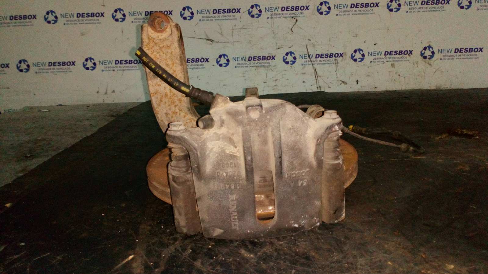 Recambio de MANGUETA DELANTERA DERECHA para RENAULT SCENIC II K9K728 referencia OEM IAM 2
