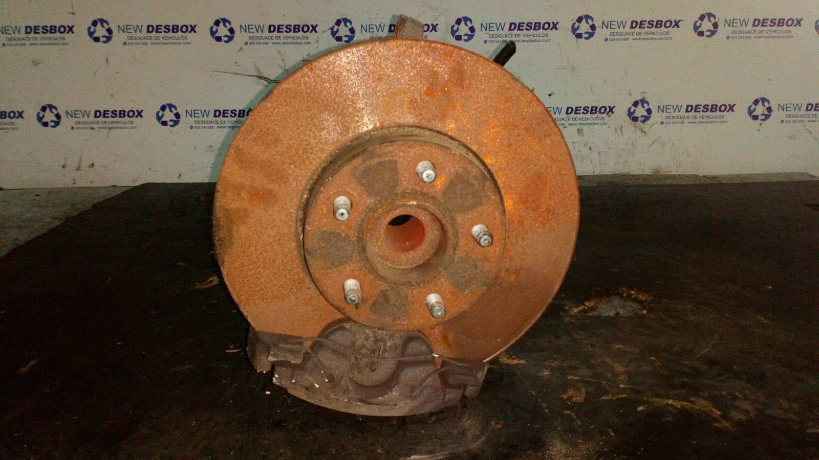 Recambio de MANGUETA DELANTERA DERECHA para FORD FOCUS C-MAX (CAP) Connection G8DA referencia OEM IAM    - NEGRO 4