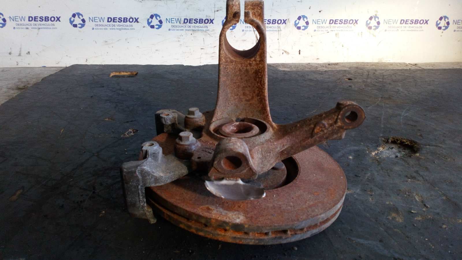 Recambio de MANGUETA DELANTERA DERECHA para FORD FOCUS C-MAX (CAP) HHDA referencia OEM IAM 3M513K170 4