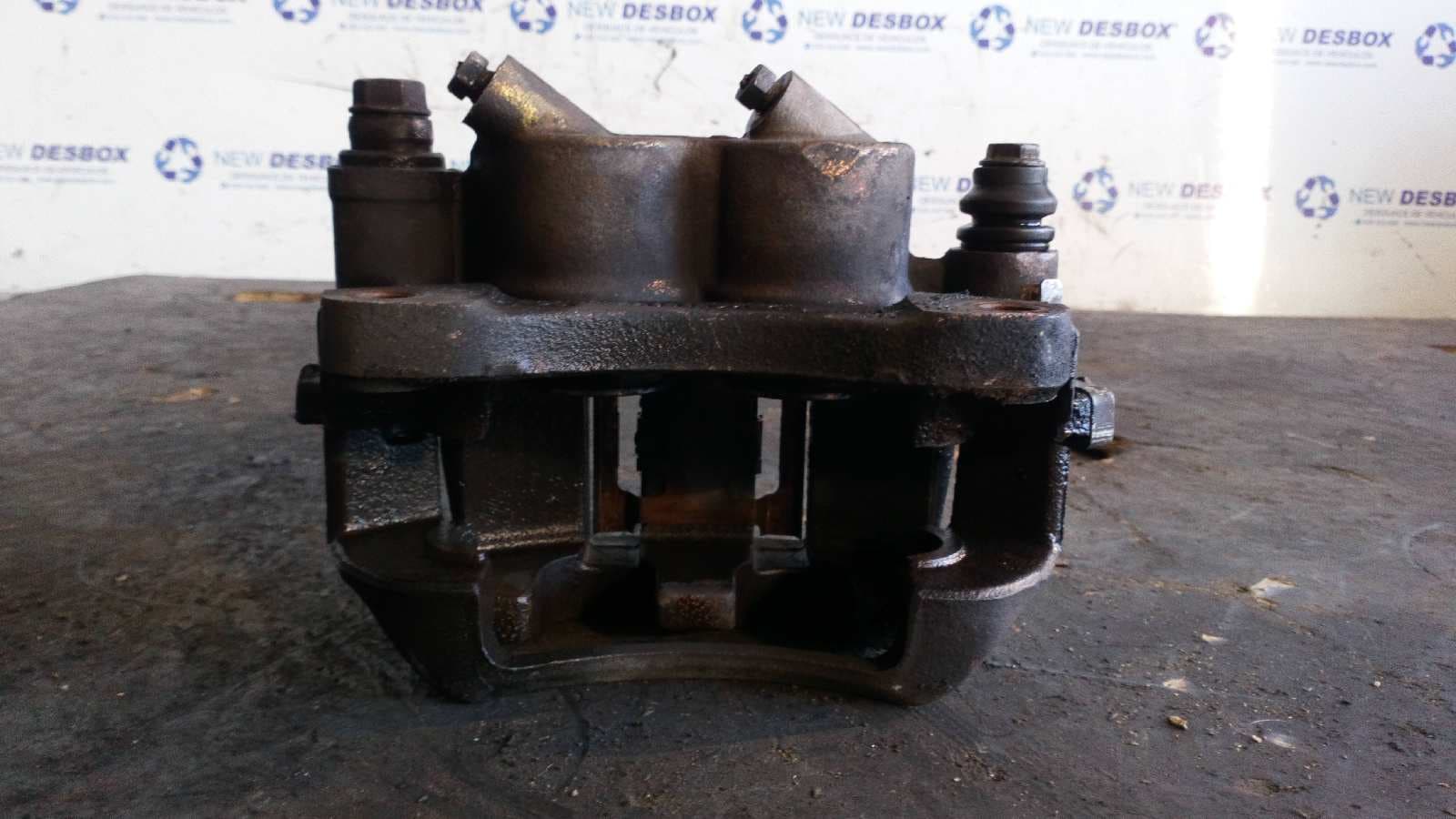 Recambio de PINZA DE FRENO DELANTERA DERECHA para RENAULT MASTER COMBI DESDE '98 2.2 Diesel G9U720 referencia OEM IAM 201317   - BLANCO 8