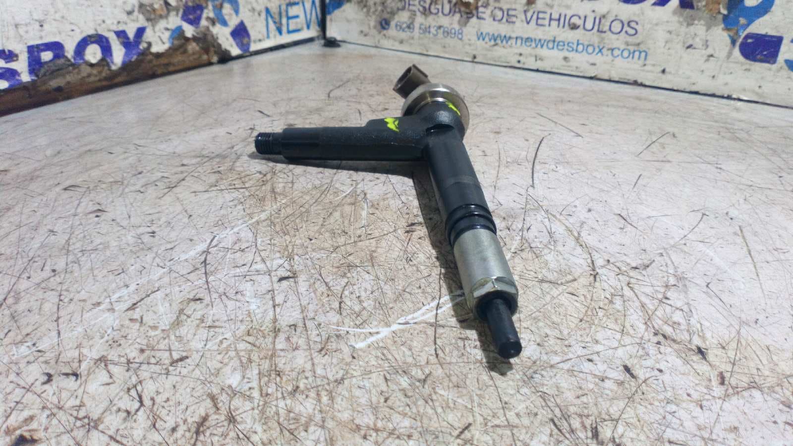 Recambio de INYECTOR para OPEL MERIVA 1.7 Z17DTH  referencia OEM IAM 89773138614 2