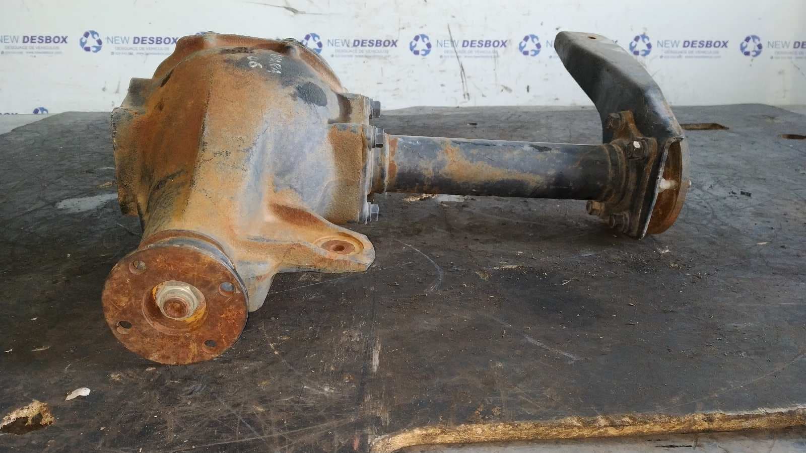 Recambio de DIFERENCIAL DELANTERO para MITSUBISHI GALLOPER (HYUNDAI) D4BH referencia OEM IAM HB104100