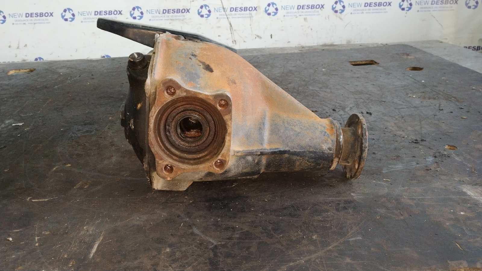 Recambio de DIFERENCIAL DELANTERO para MITSUBISHI GALLOPER (HYUNDAI) D4BH referencia OEM IAM HB104100 4