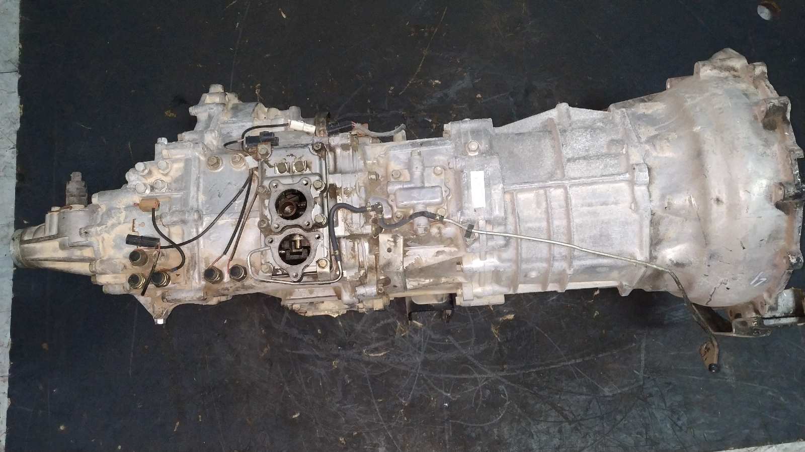 Recambio de CAJA CAMBIOS para MITSUBISHI MONTERO (V20/V40) 4M40T referencia OEM IAM V5M31 3