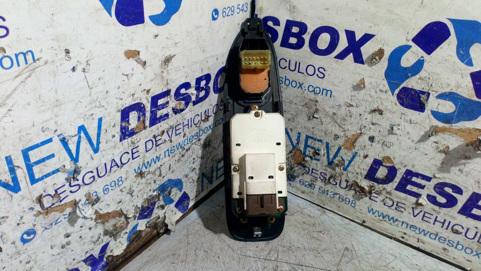 Recambio de MANDO ELEVALUNAS DELANTERO IZQUIERDO para TOYOTA CELICA (T20) 1.8 16V CAT 7AFE referencia OEM IAM 7423220250   - AZUL 2