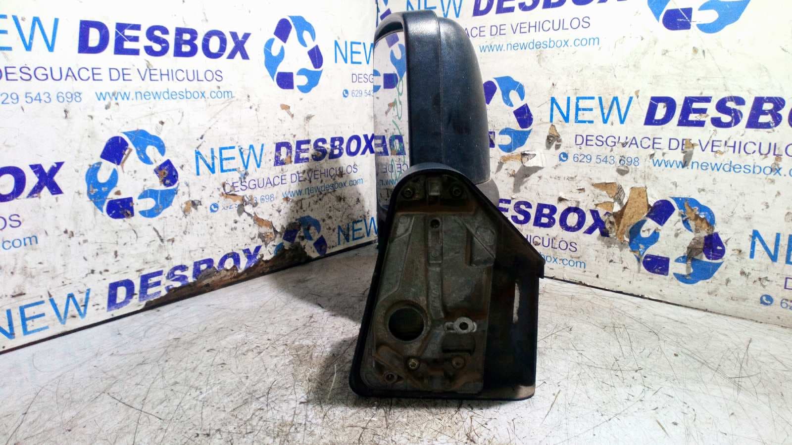 Recambio de RETROVISOR IZQUIERDO para RENAULT TRAFIC (DESDE 5.89) 2.1 Diesel J8S referencia OEM IAM    - BLANCO 2