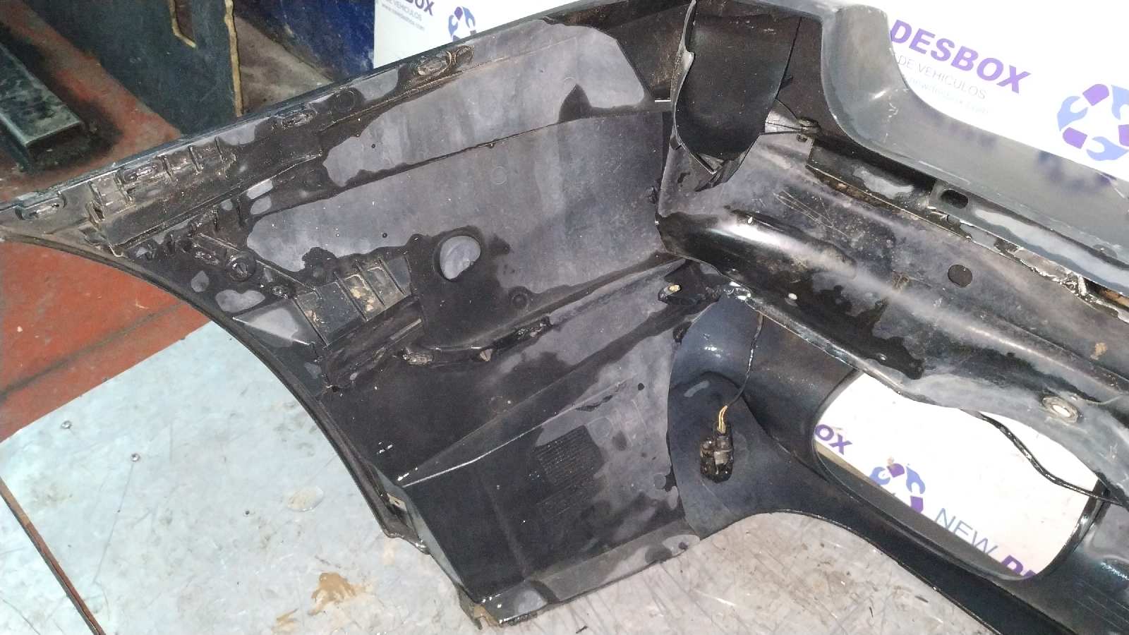 Recambio de PARAGOLPES TRASERO para BMW X5 (E53) M57TU referencia OEM IAM    - NEGRO 4
