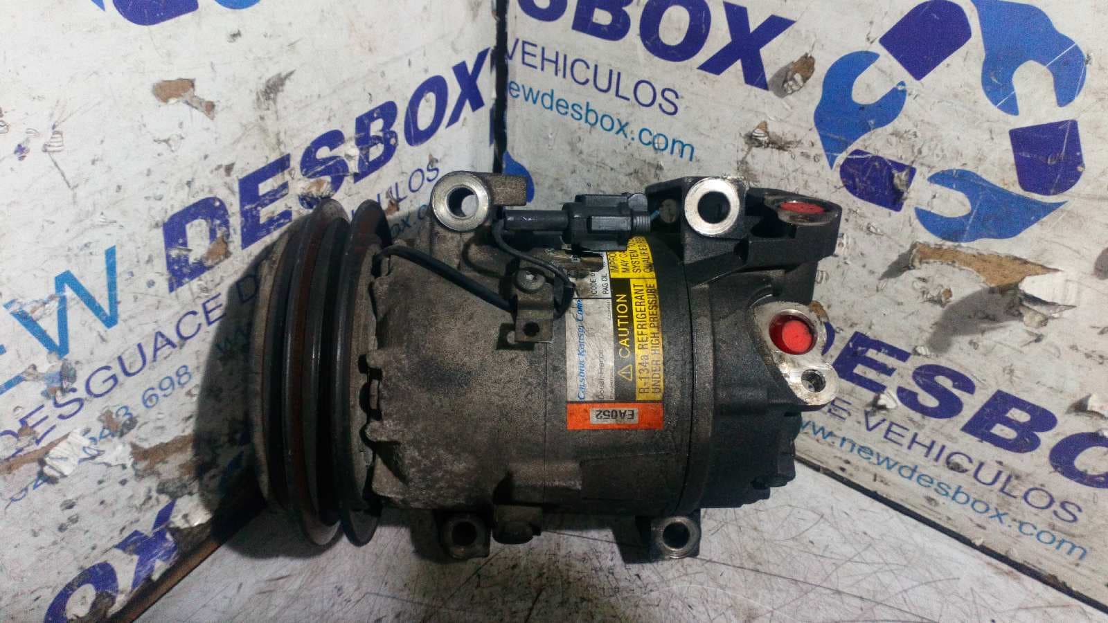 Recambio de COMPRESOR AIRE ACONDICIONADO para NISSAN ALMERA TINO (V10M) 2.2 dCi Diesel CAT YD22DDT referencia OEM IAM 92600BN310   - PLATA 4