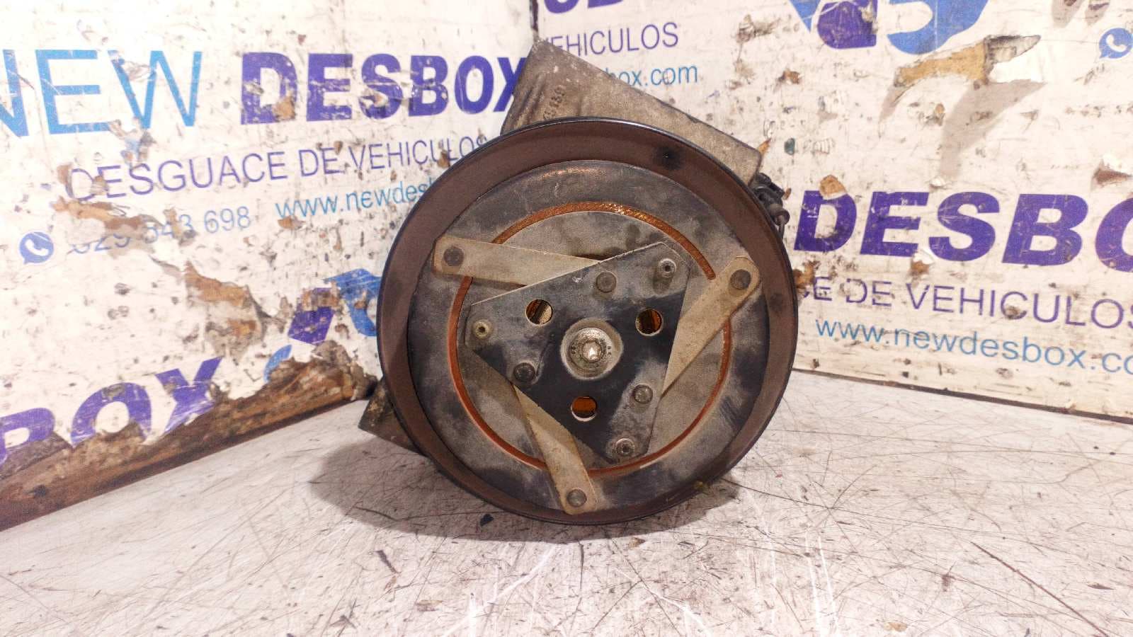 Recambio de COMPRESOR AIRE ACONDICIONADO para NISSAN ALMERA TINO (V10M) 2.2 dCi Diesel CAT YD22DDT referencia OEM IAM 92600BN310   - PLATA 5