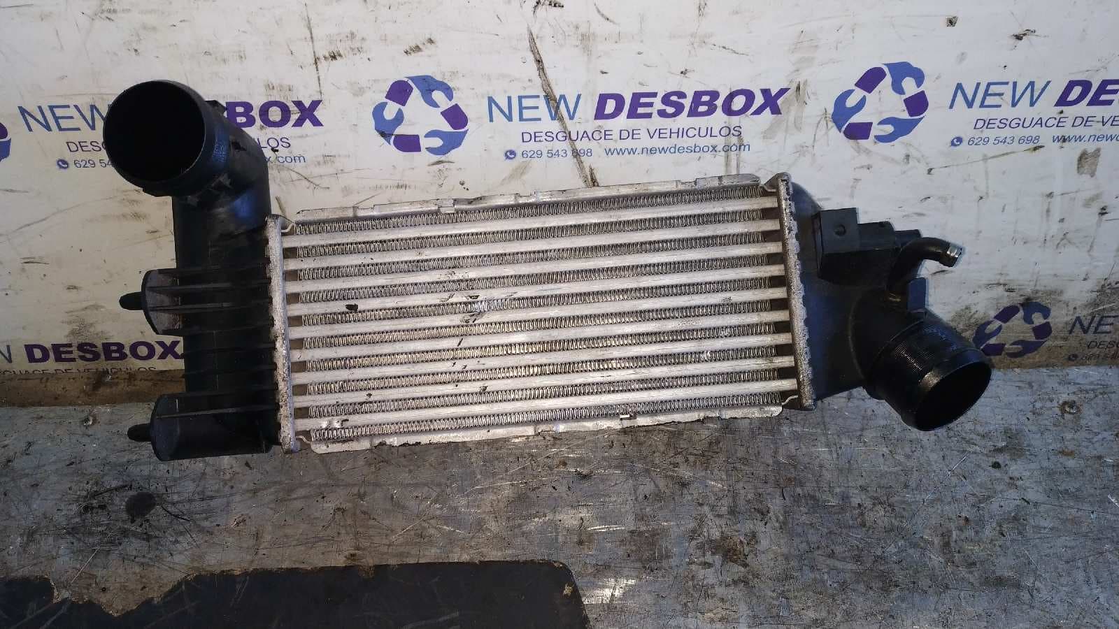 Recambio de INTERCOOLER para PEUGEOT 607 (S1) Básico 4HXDW12TED4FAP referencia OEM IAM 9637809480   - AZUL