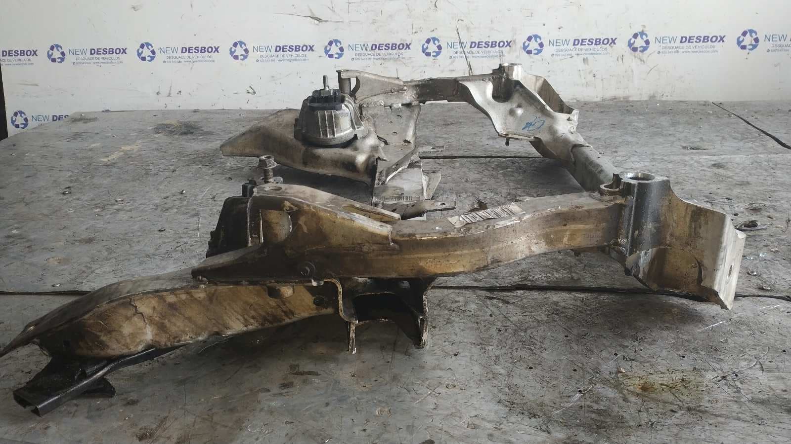 Recambio de PUENTE DELANTERO para BMW SERIE 3 BERLINA (E90) 204D4 referencia OEM IAM    - AZUL 6