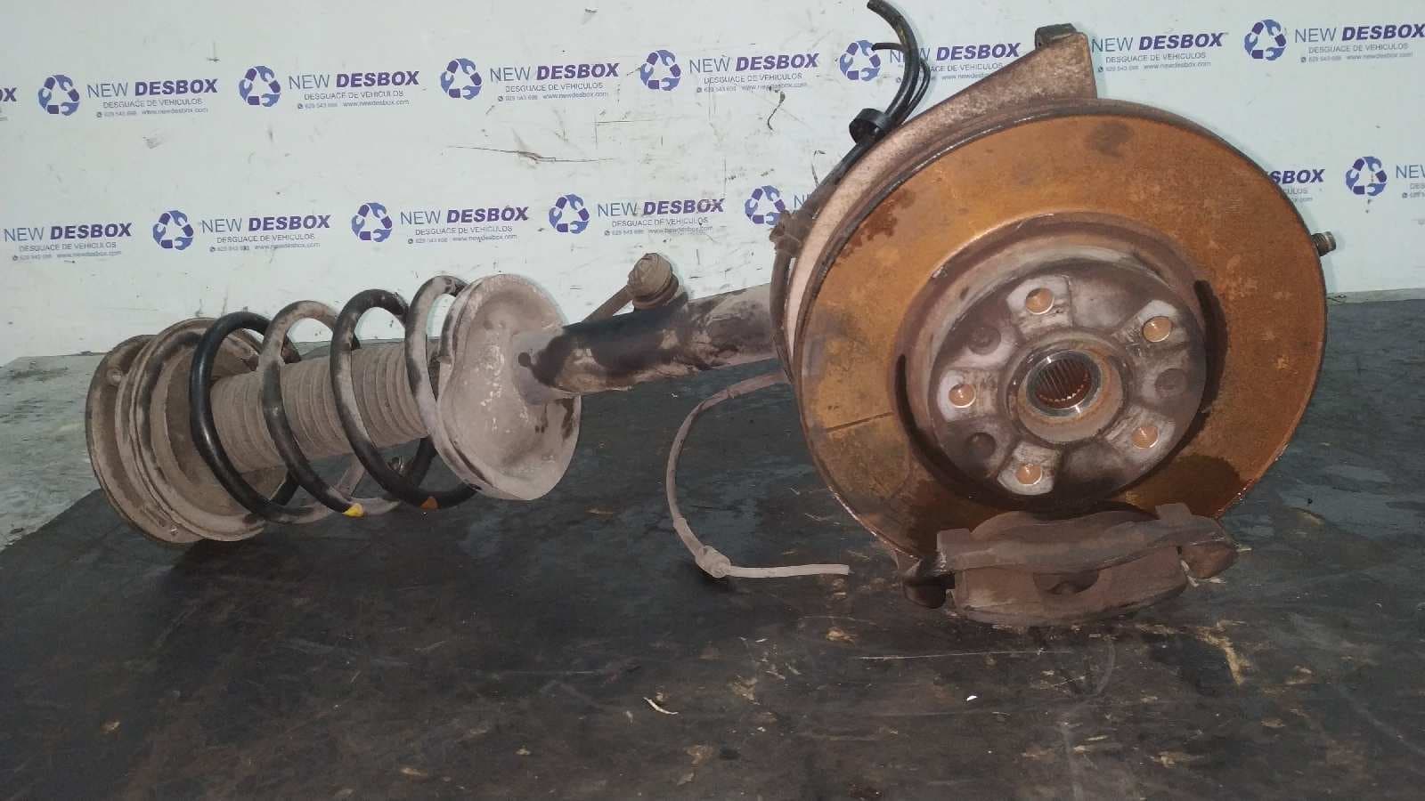 Recambio de MANGUETA DELANTERA IZQUIERDA para PEUGEOT 607 (S1) Básico 4HXDW12TED4FAP referencia OEM IAM    - AZUL 5