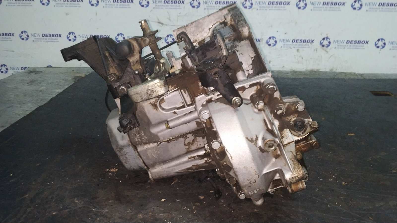 Recambio de CAJA CAMBIOS para PEUGEOT BOXER COMBI (RS2850)(270/310)(->'02) 2.5 Diesel T9A referencia OEM IAM 20UE07   - BLANCO 6