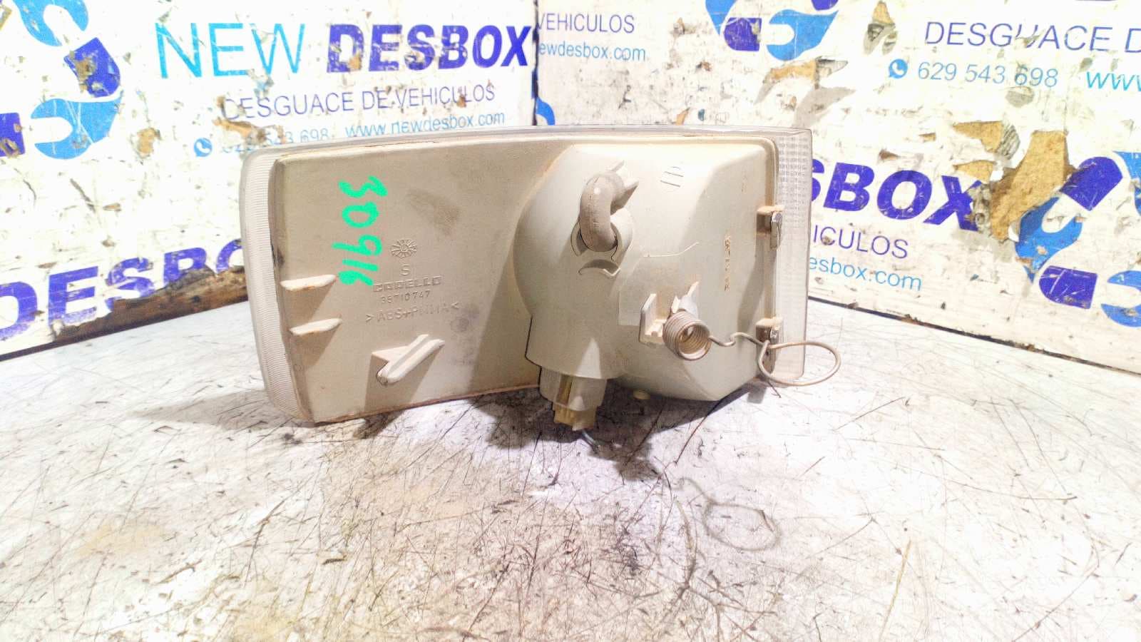 Recambio de PILOTO DELANTERO IZQUIERDO para PEUGEOT BOXER CAJA ABIERTA (RS3200)(230)(->'02) 1400  D T9A referencia OEM IAM 35710747   - BLANCO 3