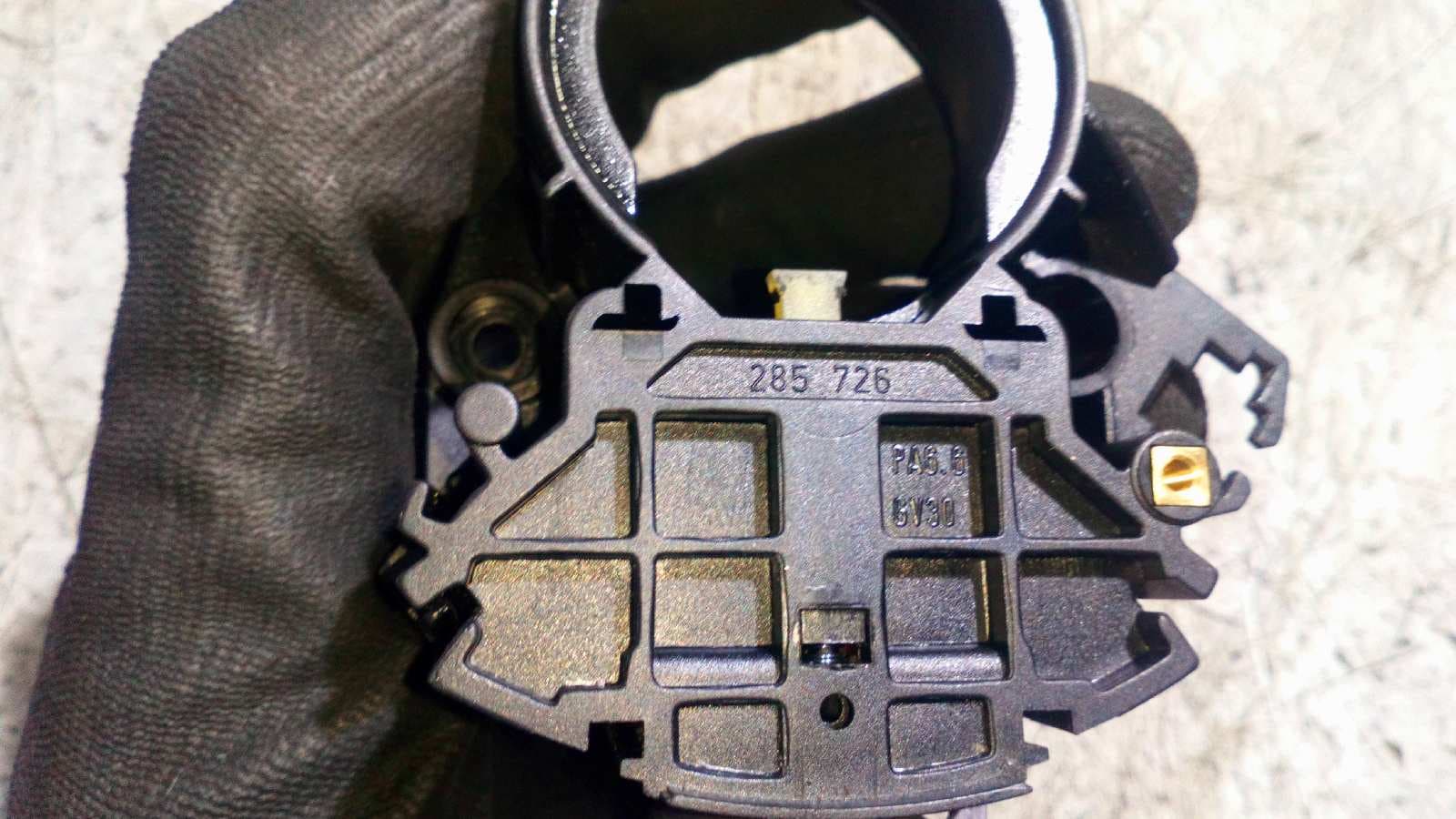 Recambio de MANDO LIMPIA para MERCEDES-BENZ VANEO (W414) FURGONETA COMPACTA CDI (414.700) OM668914 referencia OEM IAM 285726   - GRIS 3