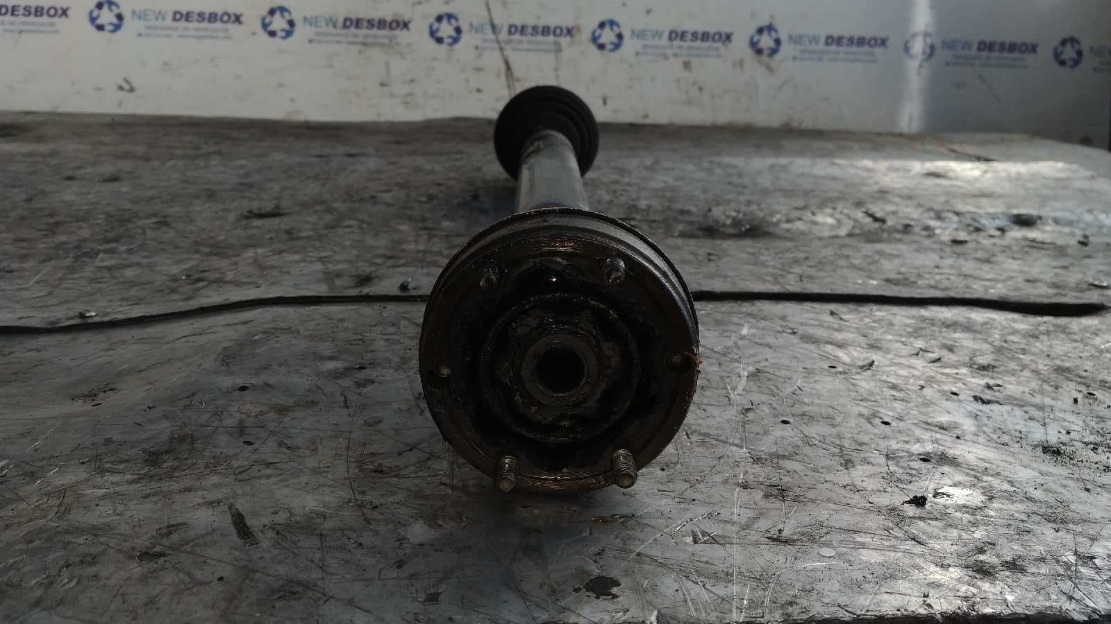 Recambio de TRANSMISION DELANTERA DERECHA para SKODA FABIA (5J2 ) 1.2 CHFA referencia OEM IAM 6Q2407272BD   - BLANCO 4