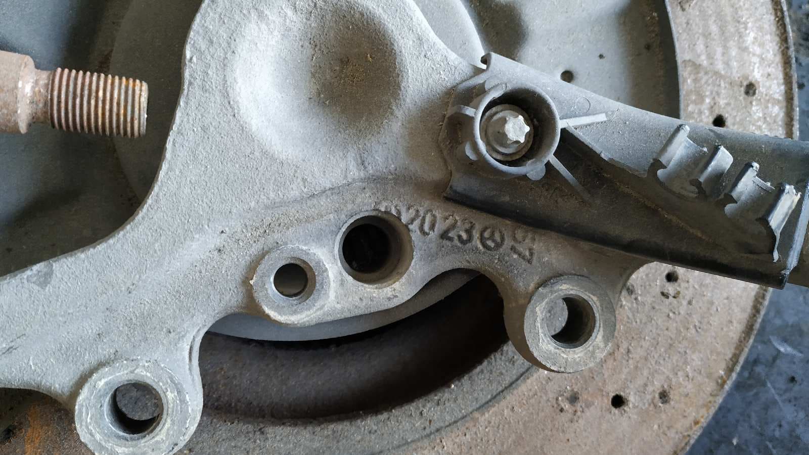 Recambio de MANGUETA DELANTERA DERECHA para MERCEDES-BENZ CLASE S (W220) BERLINA 320 CDI (220.025) OM648960 referencia OEM IAM 2203303820   - VERDE 3
