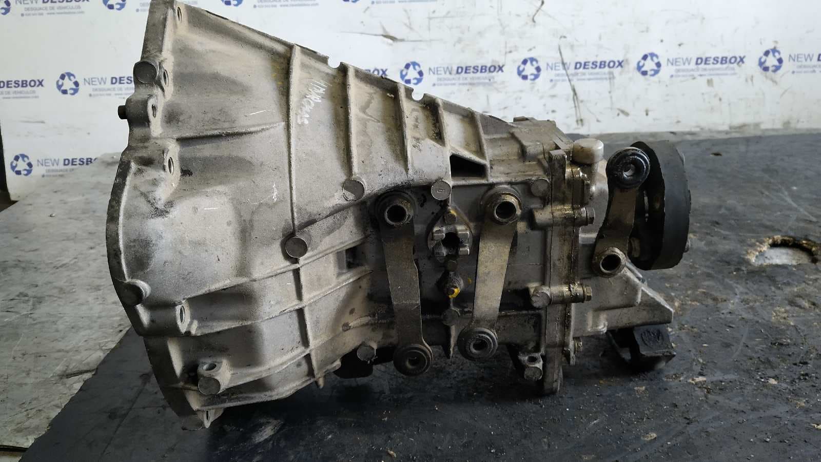 Recambio de CAJA CAMBIOS para MERCEDES-BENZ CLASE E (W123) referencia OEM IAM R1232610801 3