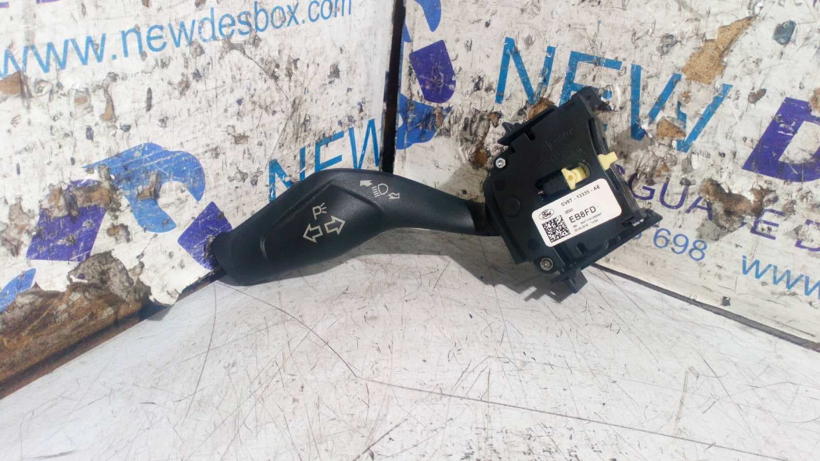 Recambio de MANDO LUCES para FORD TRANSIT CONNECT XVGA referencia OEM IAM CV6T13335AE   - BLANCO